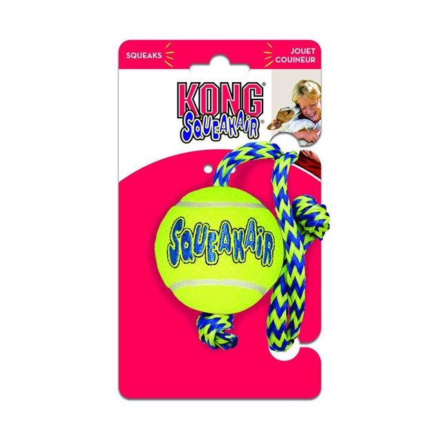 KONG AIRDOG SQUEAKAIR TENNIS BALL WITH ROPE - 7CM
