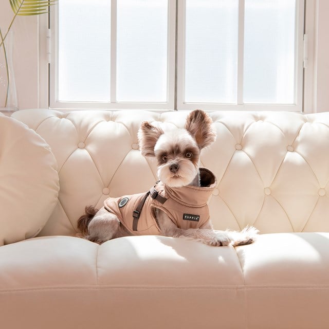 Mountaineer II Beige - Fôret Hundedekken med Integrert Sele