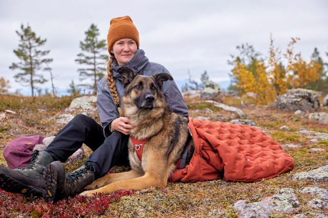 Hurtta Sleepover Sovepose Cinnamon