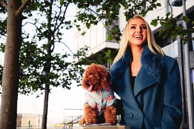 Vintage Rose Quilted Floral Hundejakke