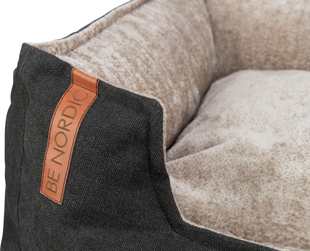 Trixie BE NORDIC Föhr Rektangulær Hundeseng - Svart/Sand